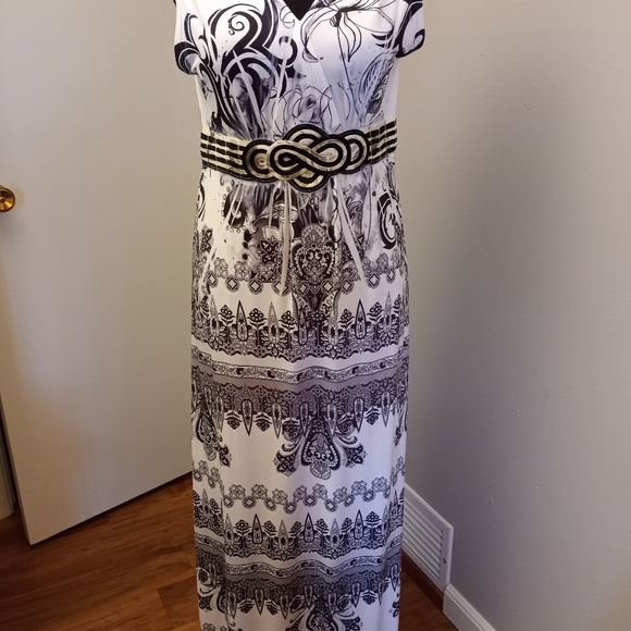 One World ,medium, maxi dress - Picture 3 of 4